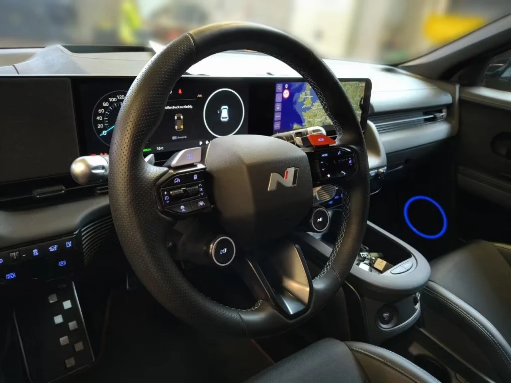Hyundai Ioniq 5 4X4/609HP/84kWh/N-PERFORMANCE/HUD/360/KLESS/476z, снимка 9 - Автомобили и джипове - 54864767