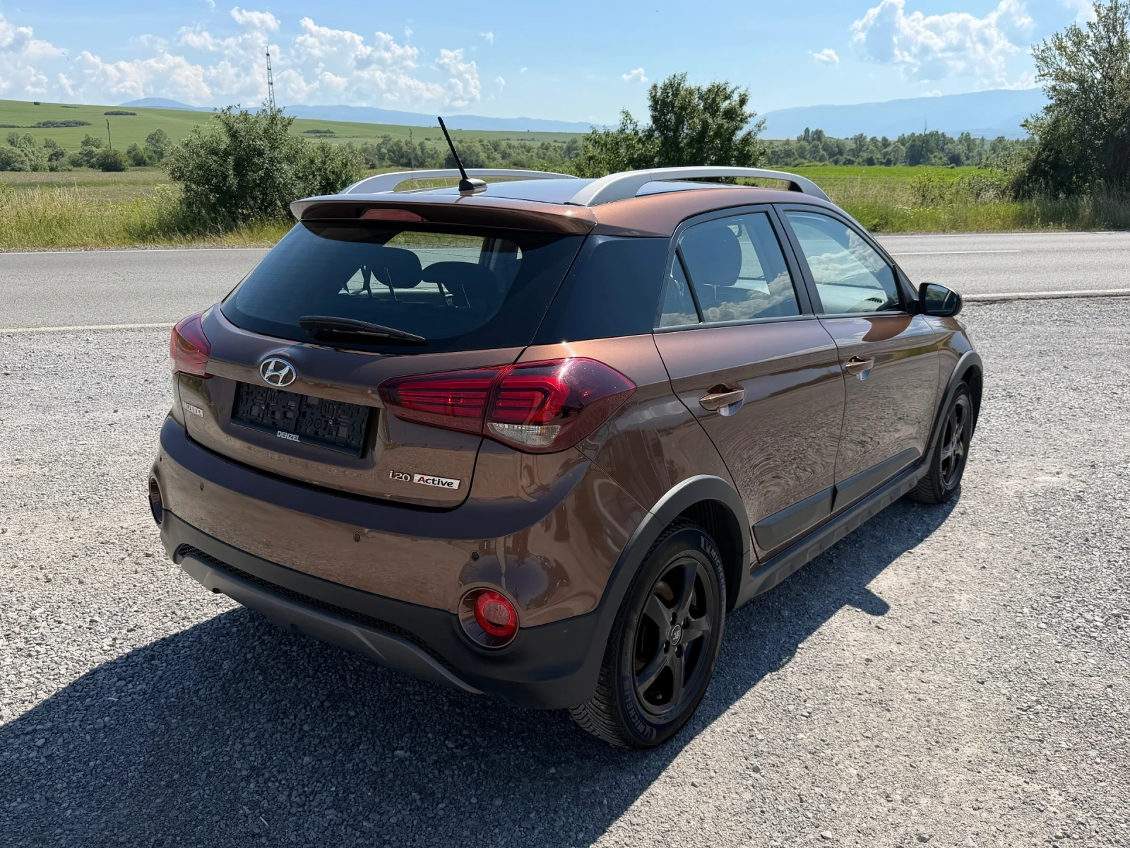 Hyundai I20 ACTIVE 1.0T FACELIFT APPLE CARPLAY CAMERA EURO 6, снимка 6 - Автомобили и джипове - 54884712