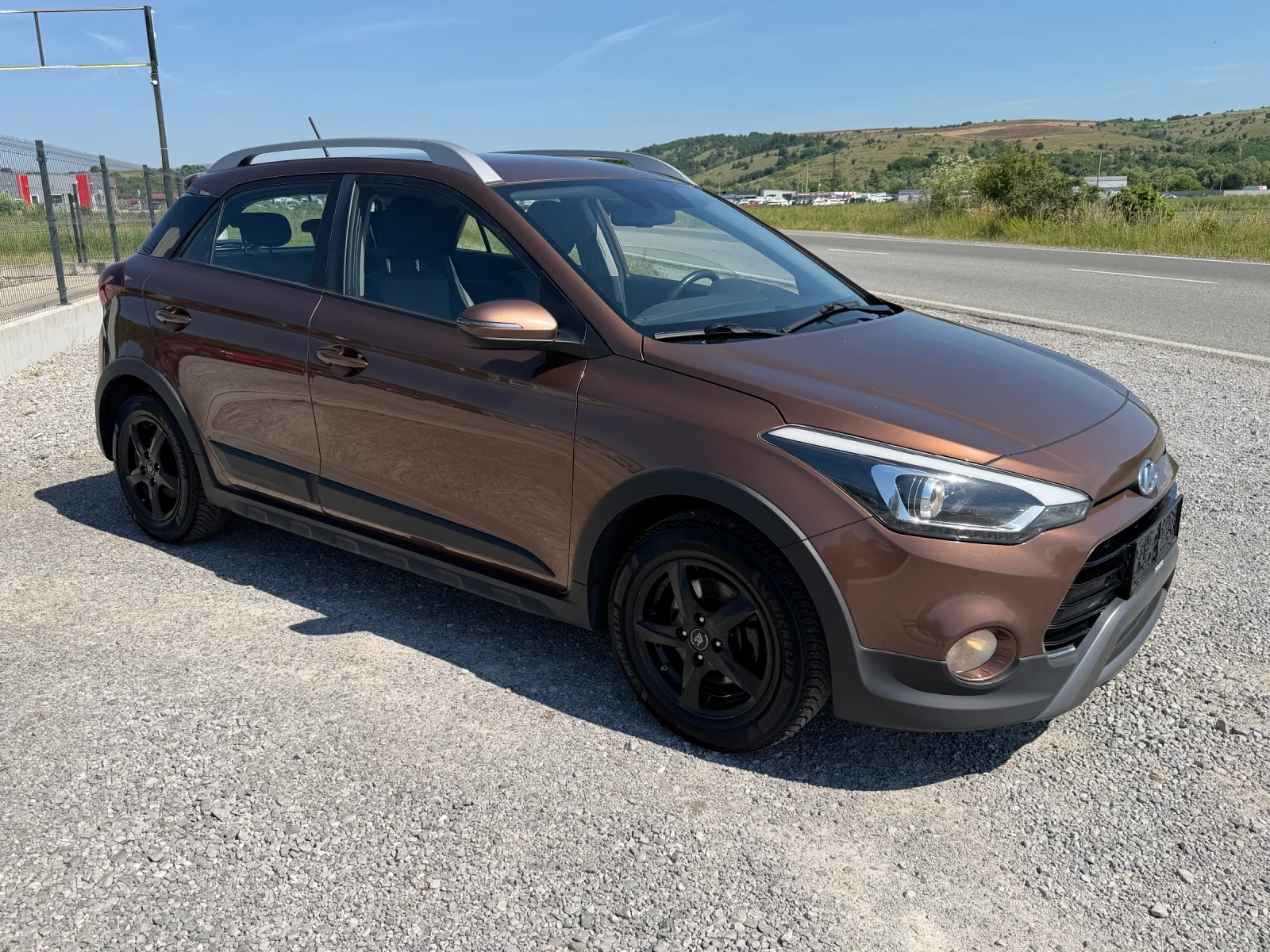 Hyundai I20 ACTIVE 1.0T FACELIFT APPLE CARPLAY CAMERA EURO 6, снимка 4 - Автомобили и джипове - 54884712