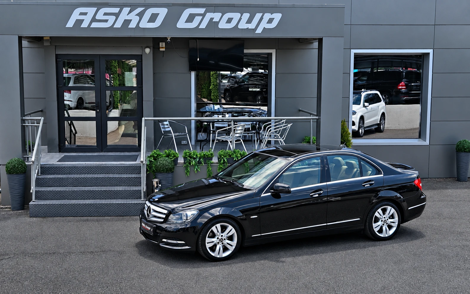 Mercedes-Benz C 300 AMG/4MATIC/GERMANY/DISTR/PANO/�������/LANE KEEP/LI | Mobile.bg � ����������� 17