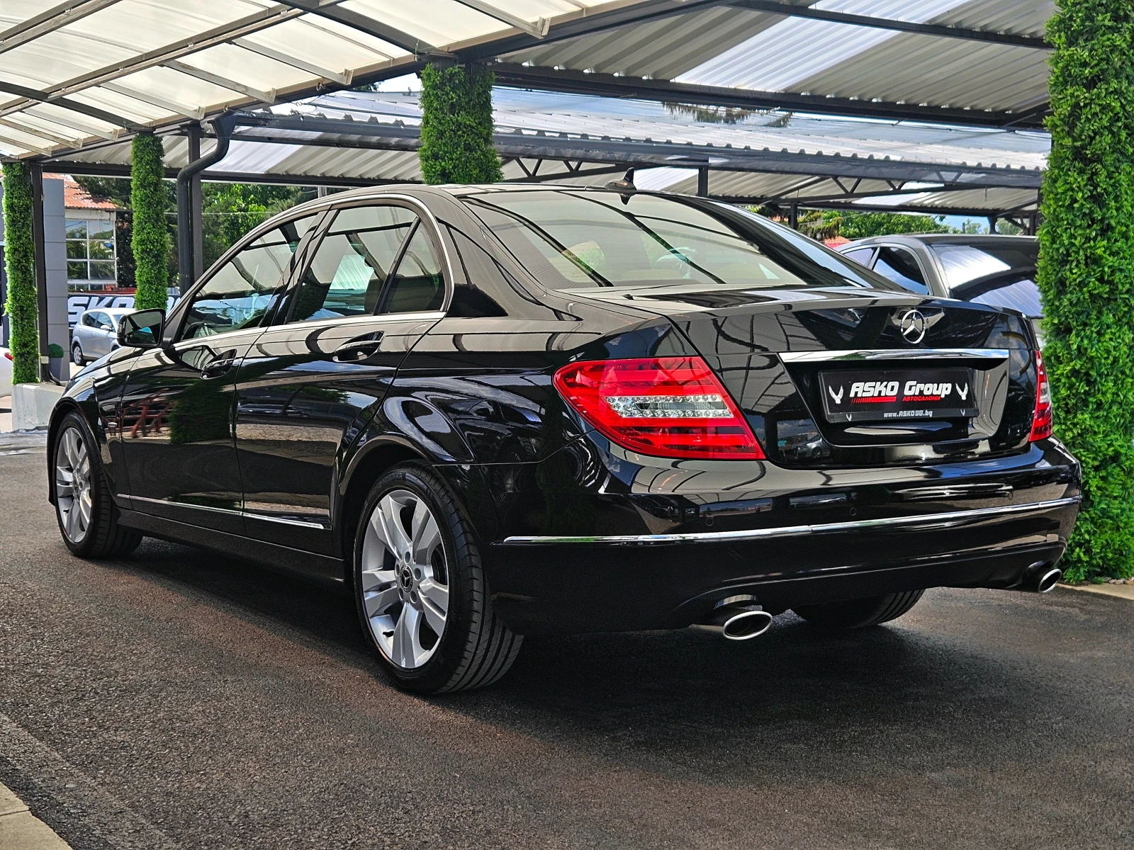 Mercedes-Benz C 300 AMG/4MATIC/GERMANY/DISTR/PANO/ПОДГРЕВ/LANE KEEP/LI, снимка 7 - Автомобили и джипове - 55102676