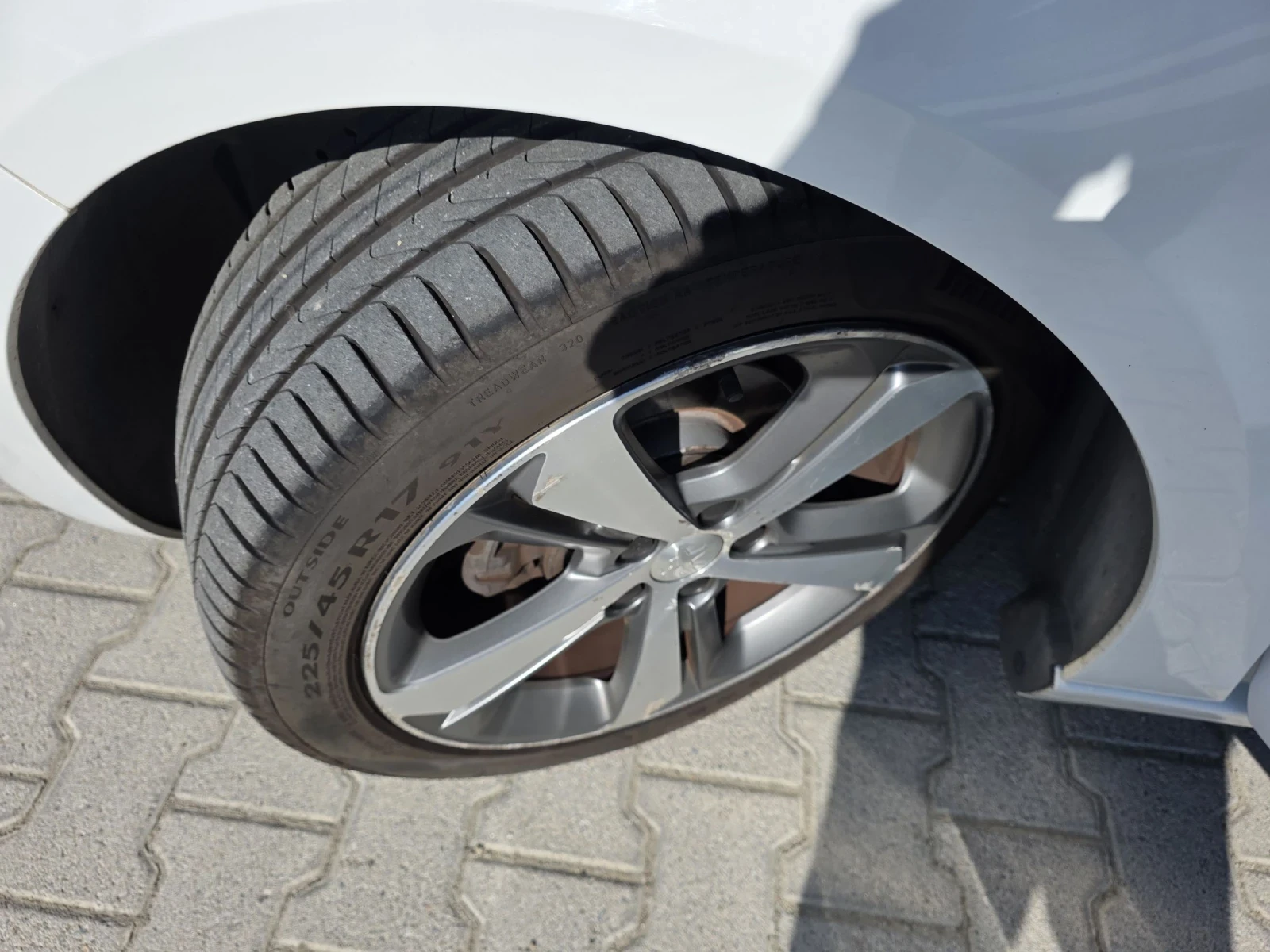Peugeot 308 1.6HDi Лизинг, снимка 16 - Автомобили и джипове - 55238990