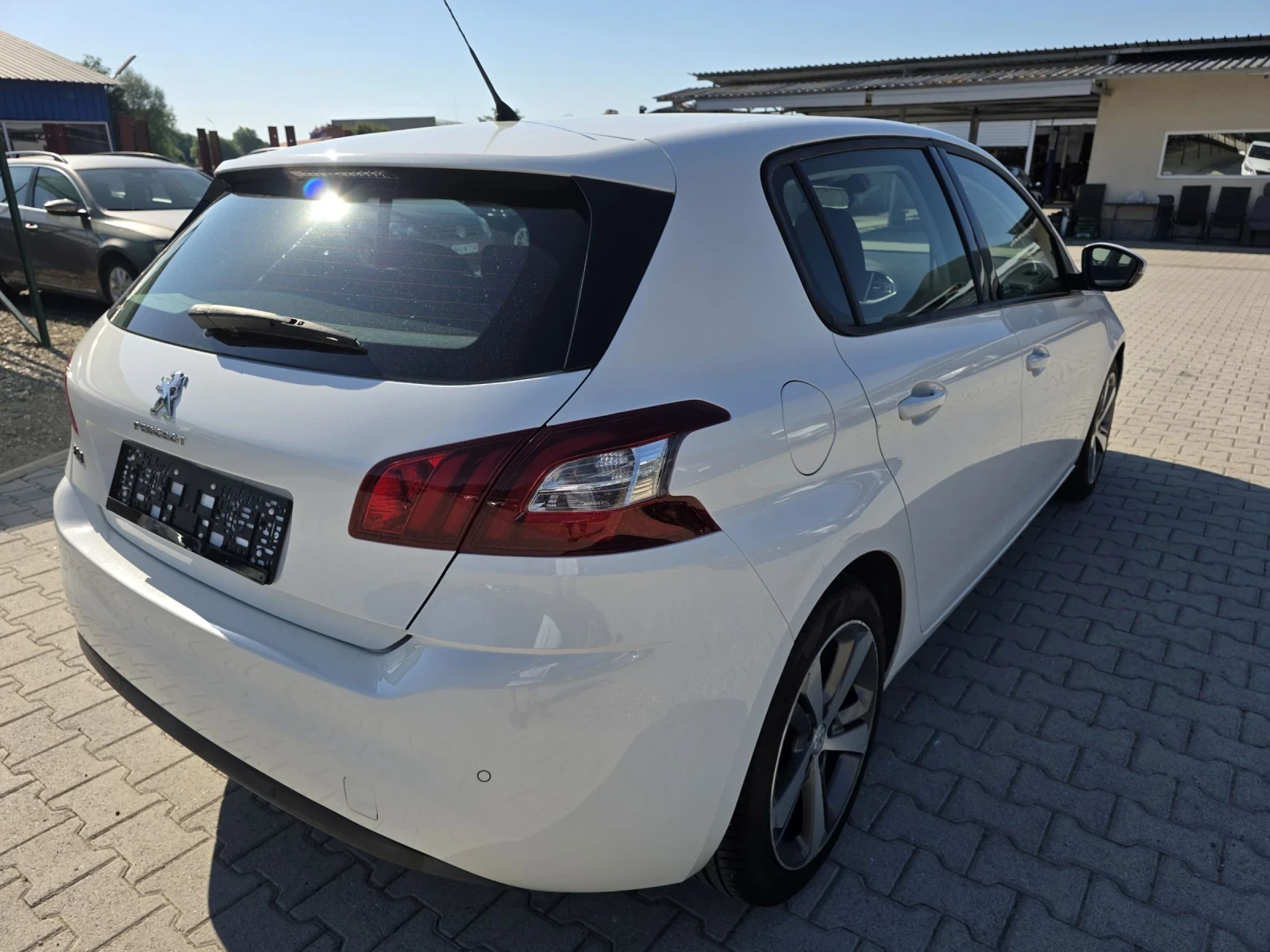 Peugeot 308 1.6HDi Лизинг, снимка 7 - Автомобили и джипове - 55238990