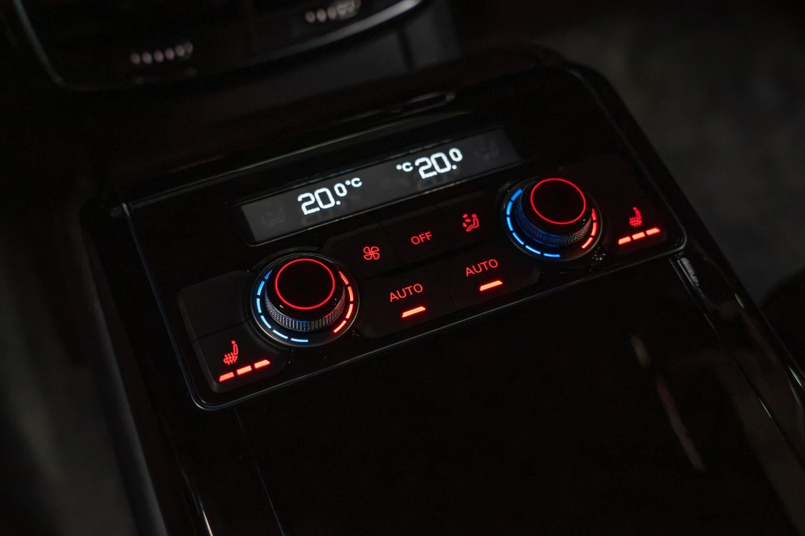 Audi A8 4.2TDI /S8 OPTIK/ MATRIX/ 3xTV/ BOSE/MEMORY/F1/, снимка 13 - Автомобили и джипове - 55425429
