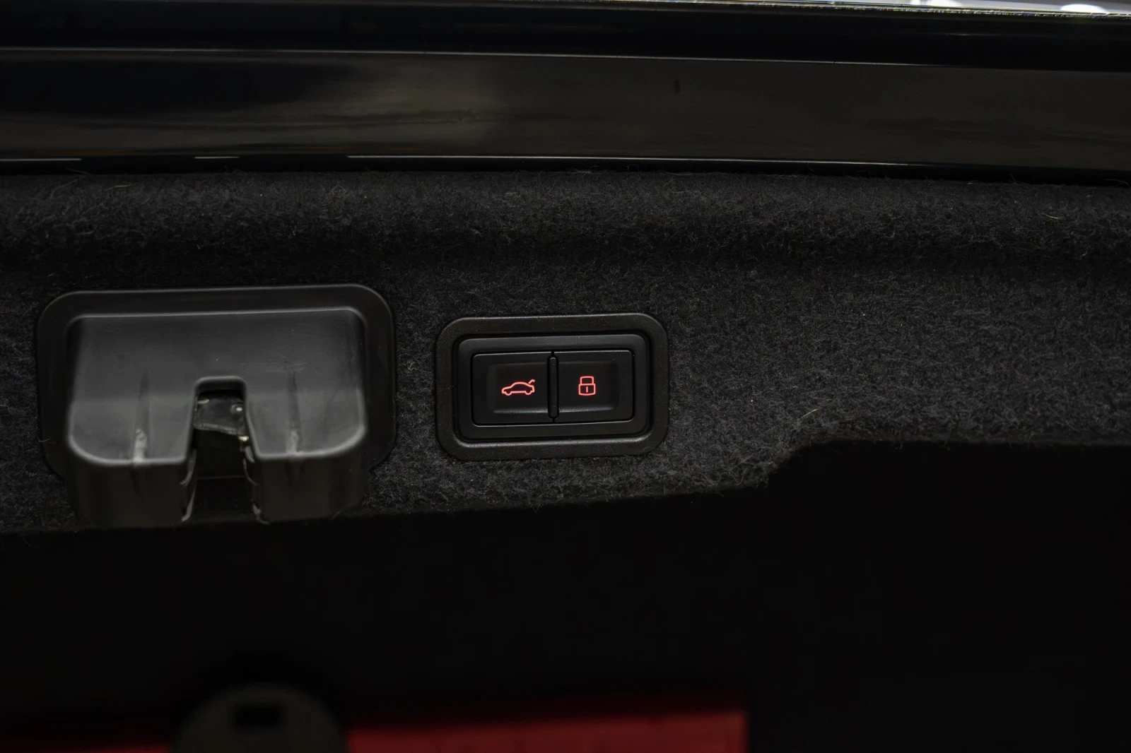 Audi A8 4.2TDI /S8 OPTIK/ MATRIX/ 3xTV/ BOSE/MEMORY/F1/, снимка 11 - Автомобили и джипове - 55425429