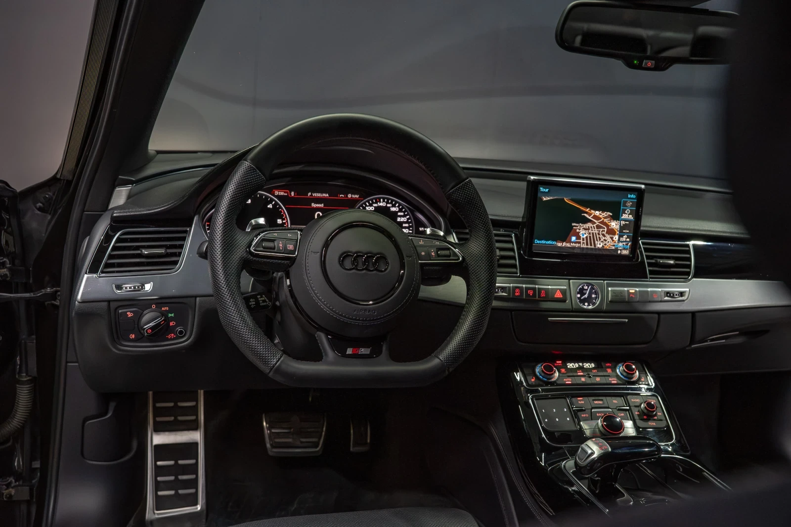 Audi A8 4.2TDI /S8 OPTIK/ MATRIX/ 3xTV/ BOSE/MEMORY/F1/, снимка 8 - Автомобили и джипове - 55425429