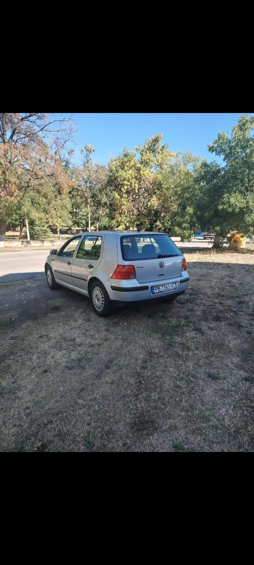 VW Golf, снимка 4 - Автомобили и джипове - 56242437