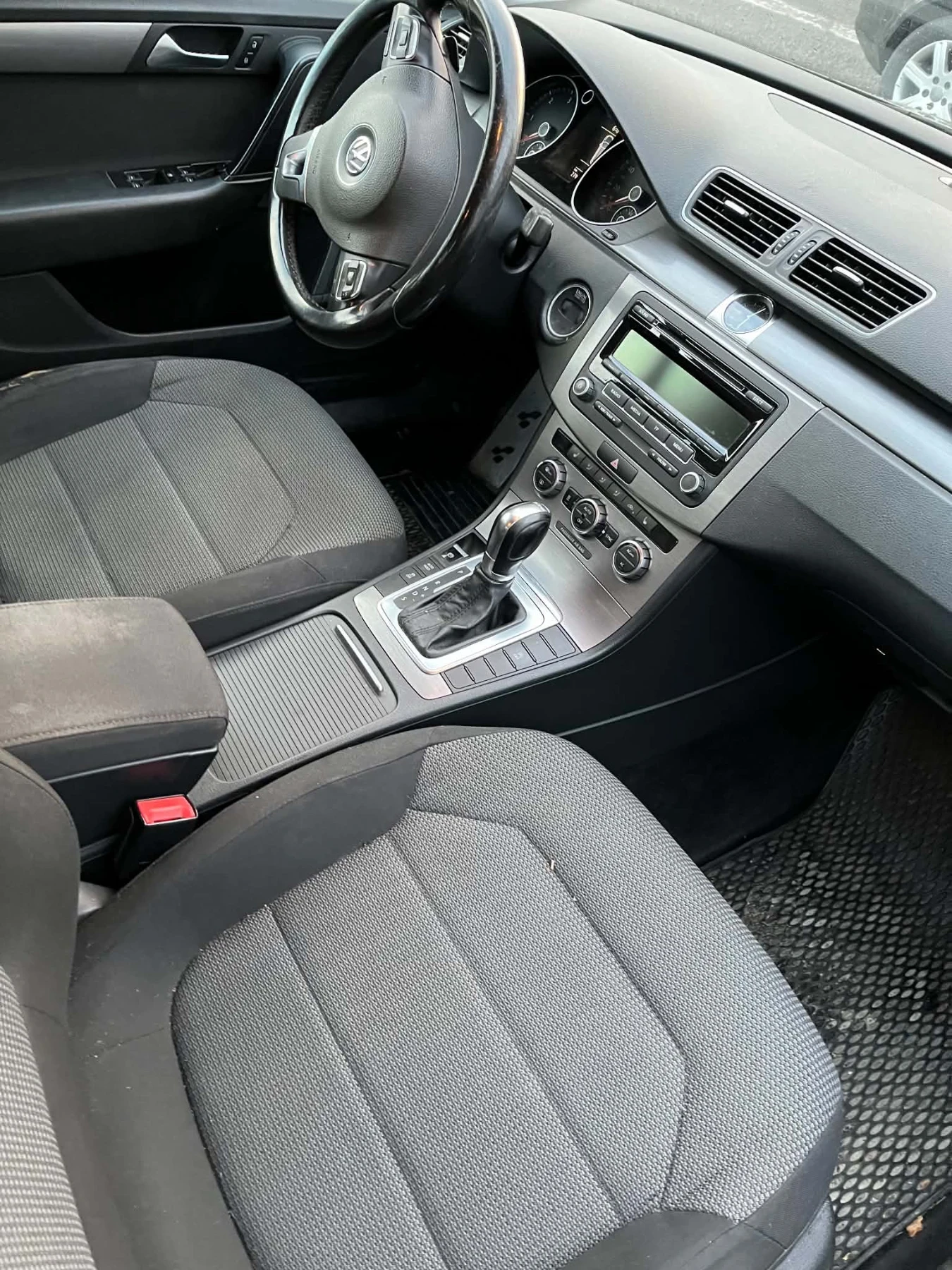 VW Passat, снимка 8 - Автомобили и джипове - 56535173