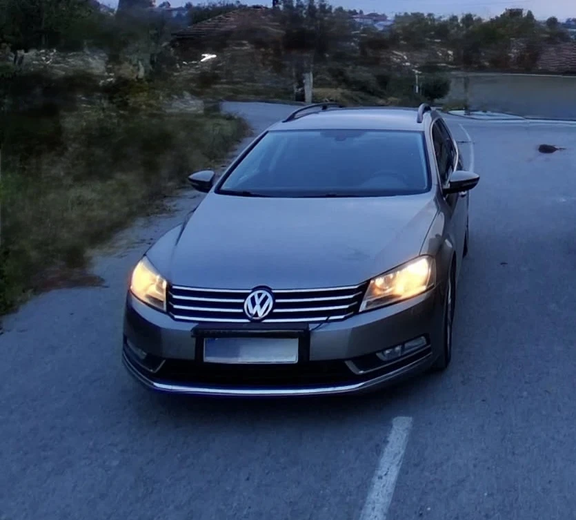 VW Passat, снимка 6 - Автомобили и джипове - 56535173