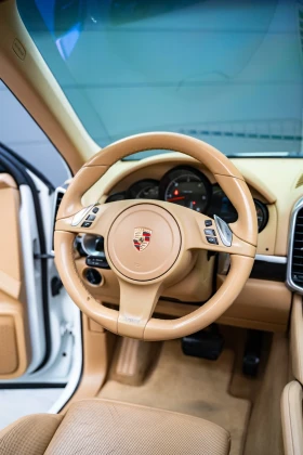 Обява за продажба на Porsche Cayenne Diesel НОВИ ВЕРИГИ ~34 999 лв. - изображение 9 | Auto.bg Обява за продажба на Porsche Cayenne Diesel НОВИ ВЕРИГИ ~34 999 лв. - изображение 9