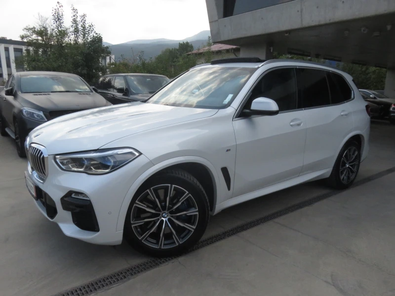 BMW X5 40d xDrive, M-Paket, Памет, Вакуми, Laser, Keyless, снимка 1 - Автомобили и джипове - 47158202