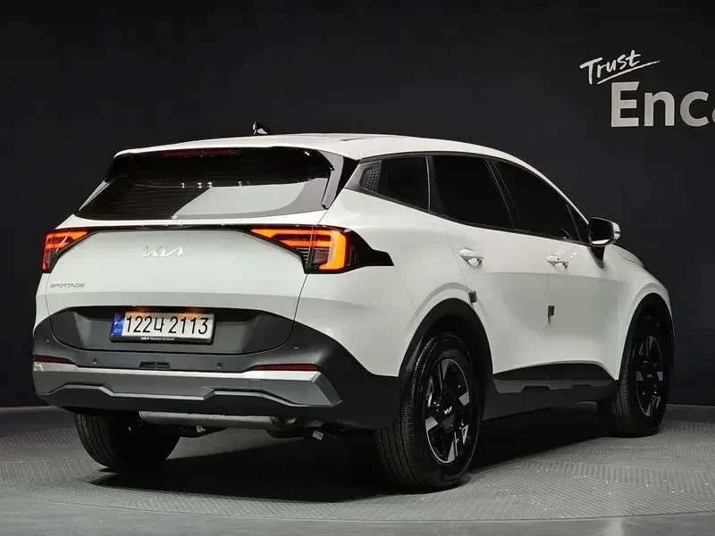Kia Sportage, снимка 2 - Автомобили и джипове - 55095137