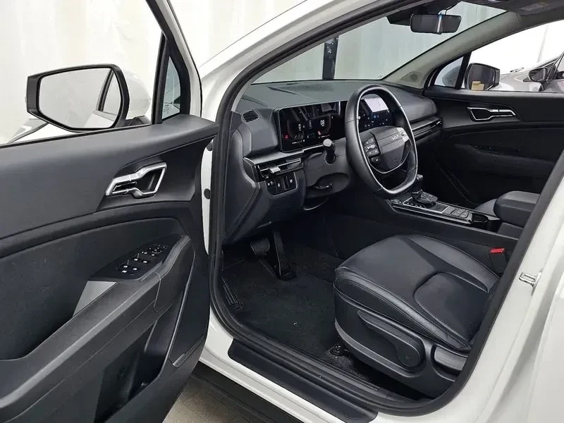 Kia Sportage, снимка 6 - Автомобили и джипове - 55095137