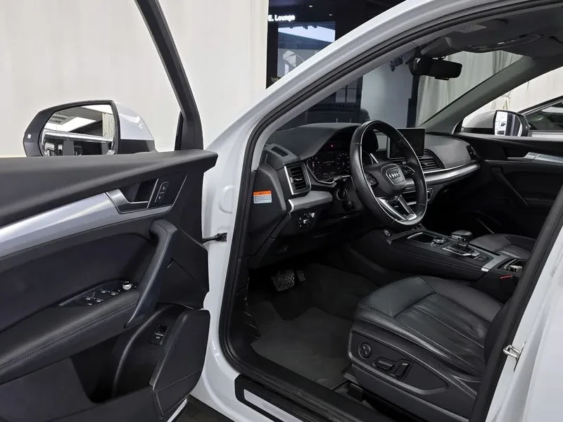 Audi Q5 (Fy) 45 Tfsi Quattro, снимка 10 - Автомобили и джипове - 55133249