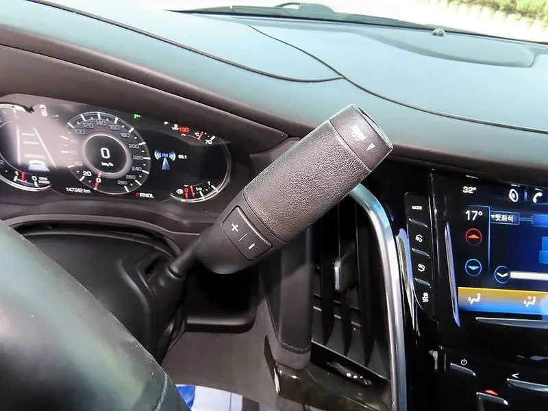 Cadillac Escalade 6.2 FULL, снимка 12 - Автомобили и джипове - 55704677