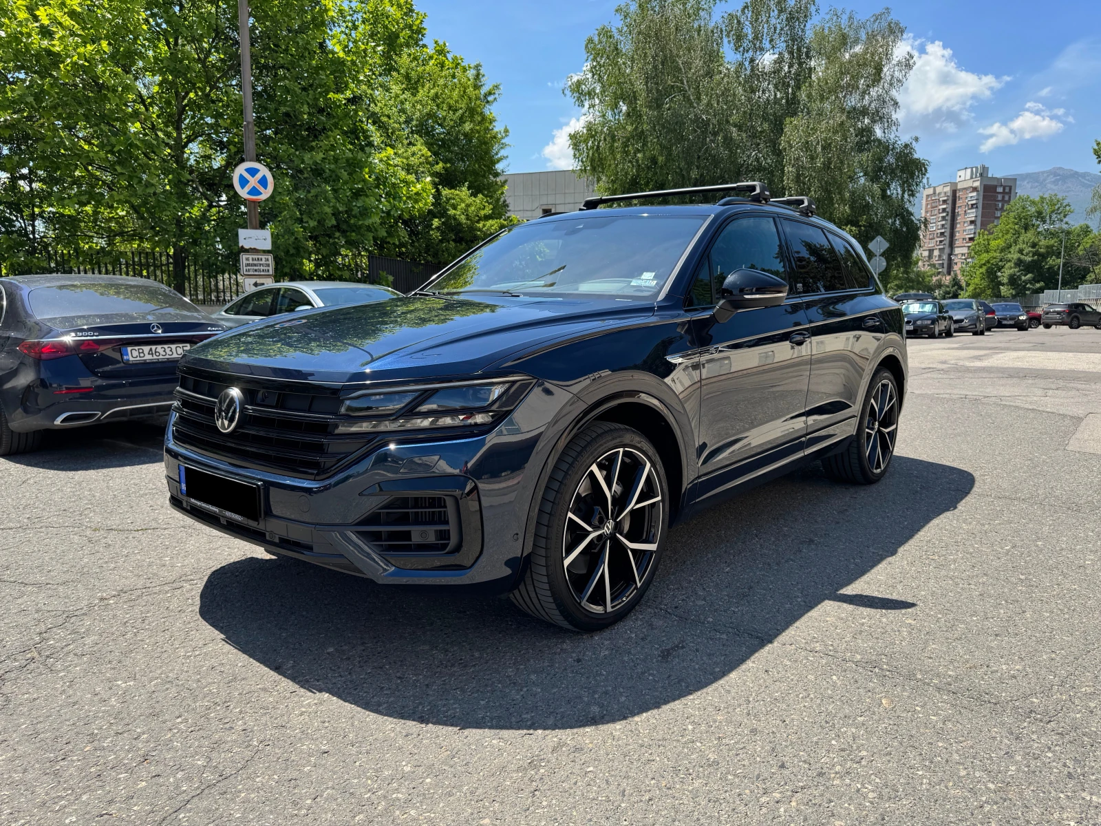 VW Touareg 3.0 TSI  4Motion Edition 20 R-Line - изображение 3