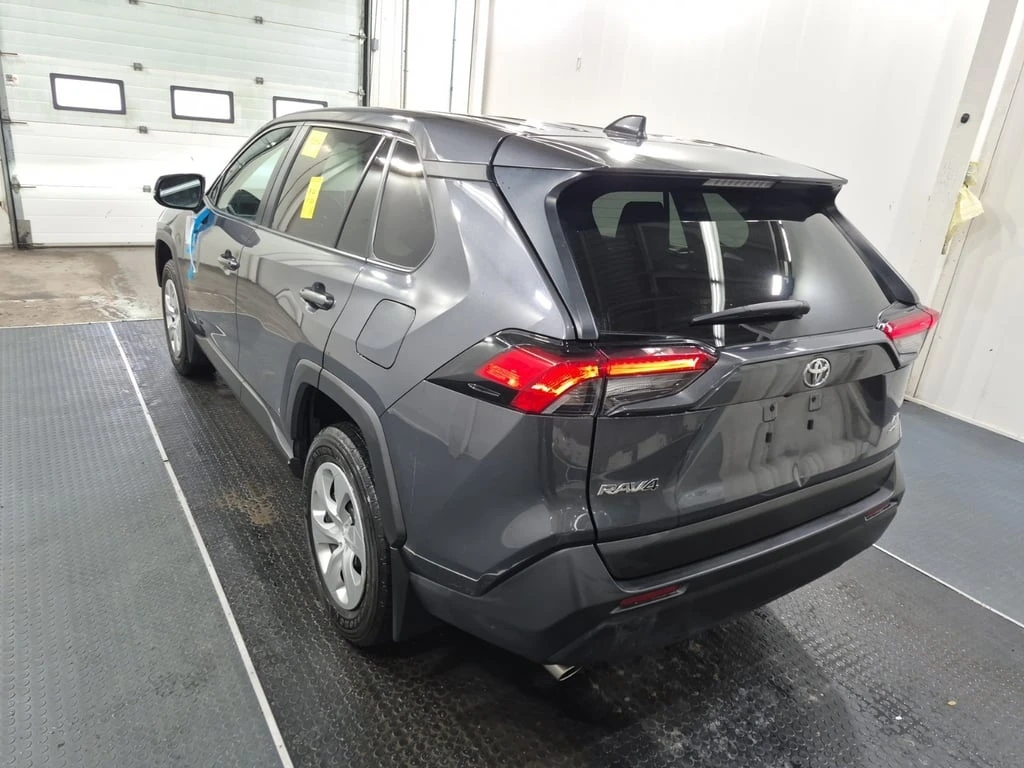 Toyota Rav4 * LE * ПОДГРЕВ * ОТ ЛИЗЕНЗИРАНО ПРЕДСТАВИТЕЛСТВО - изображение 6