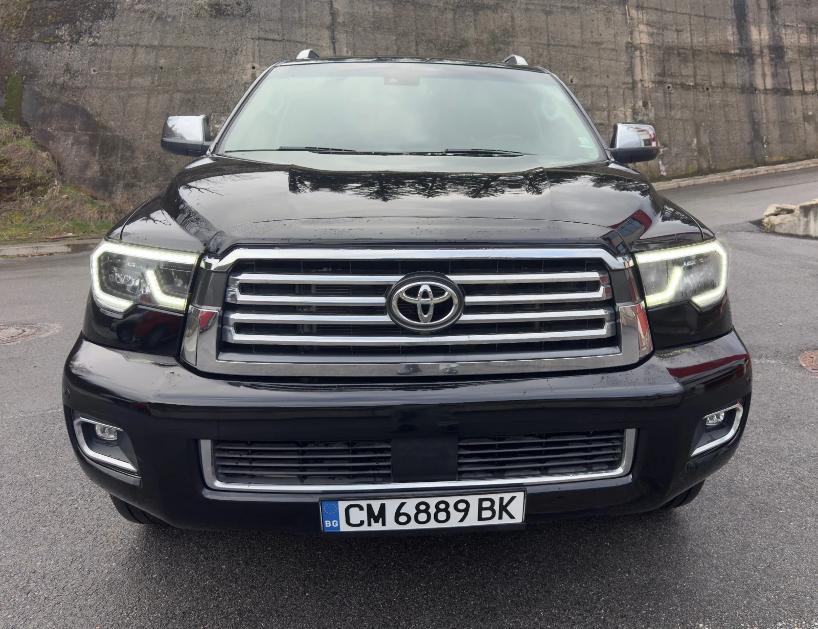 Toyota Sequoia Platinum LPG