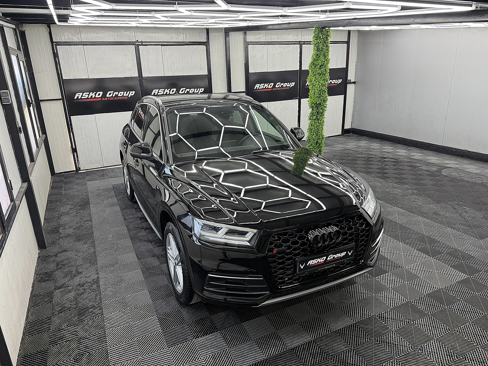 Audi Q5 KeylessGo/S-line/KAMERA/СОБСТВЕН ЛИЗИНГ, снимка 7 - Автомобили и джипове - 54113826