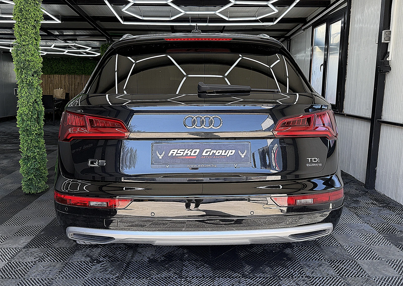 Audi Q5 KeylessGo/S-line/KAMERA/СОБСТВЕН ЛИЗИНГ, снимка 5 - Автомобили и джипове - 54113826