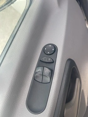 Mercedes-Benz Sprinter 318 на части, снимка 9