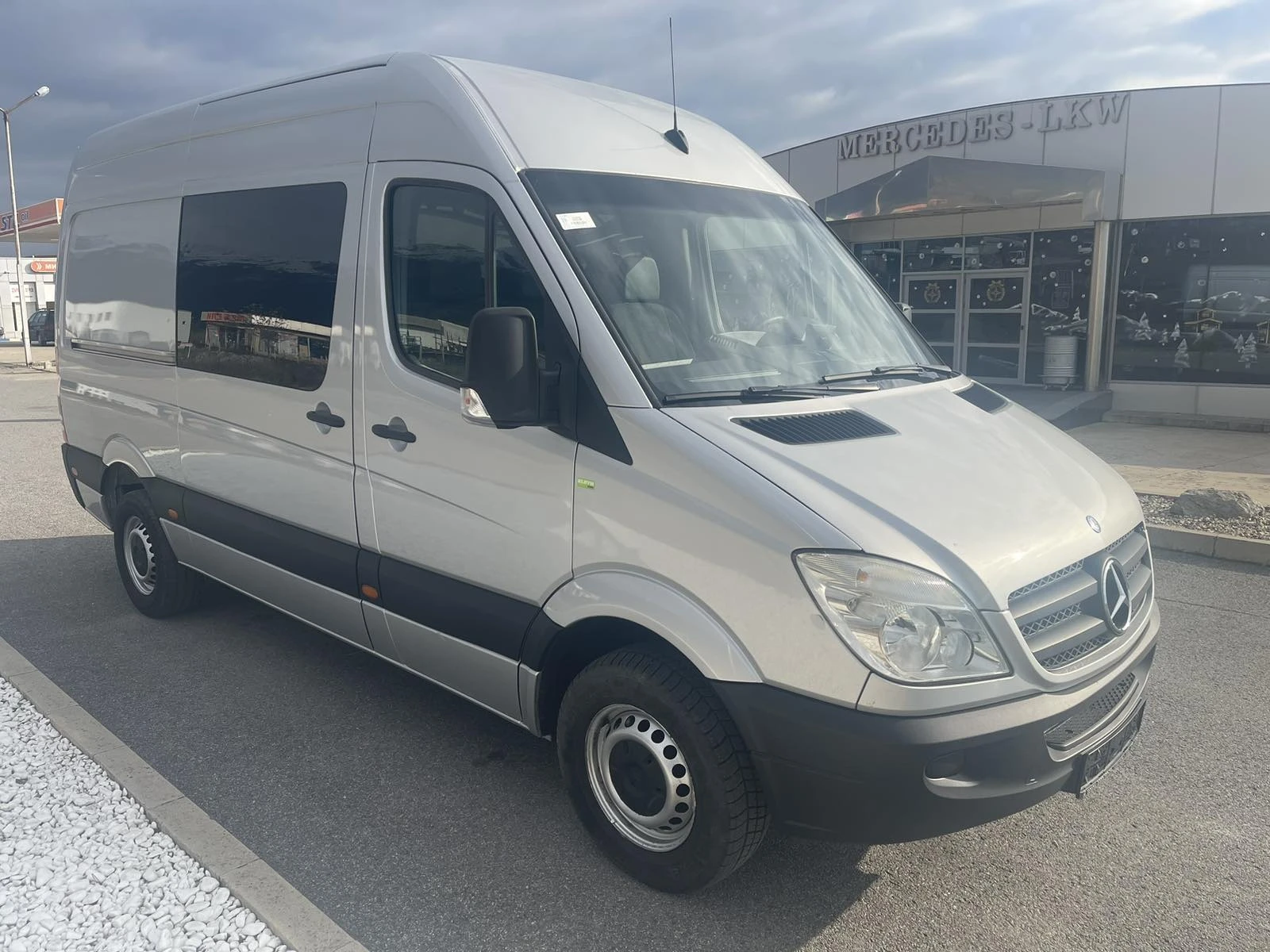 Mercedes-Benz Sprinter 318 на части | Auto.bg — изображение 1