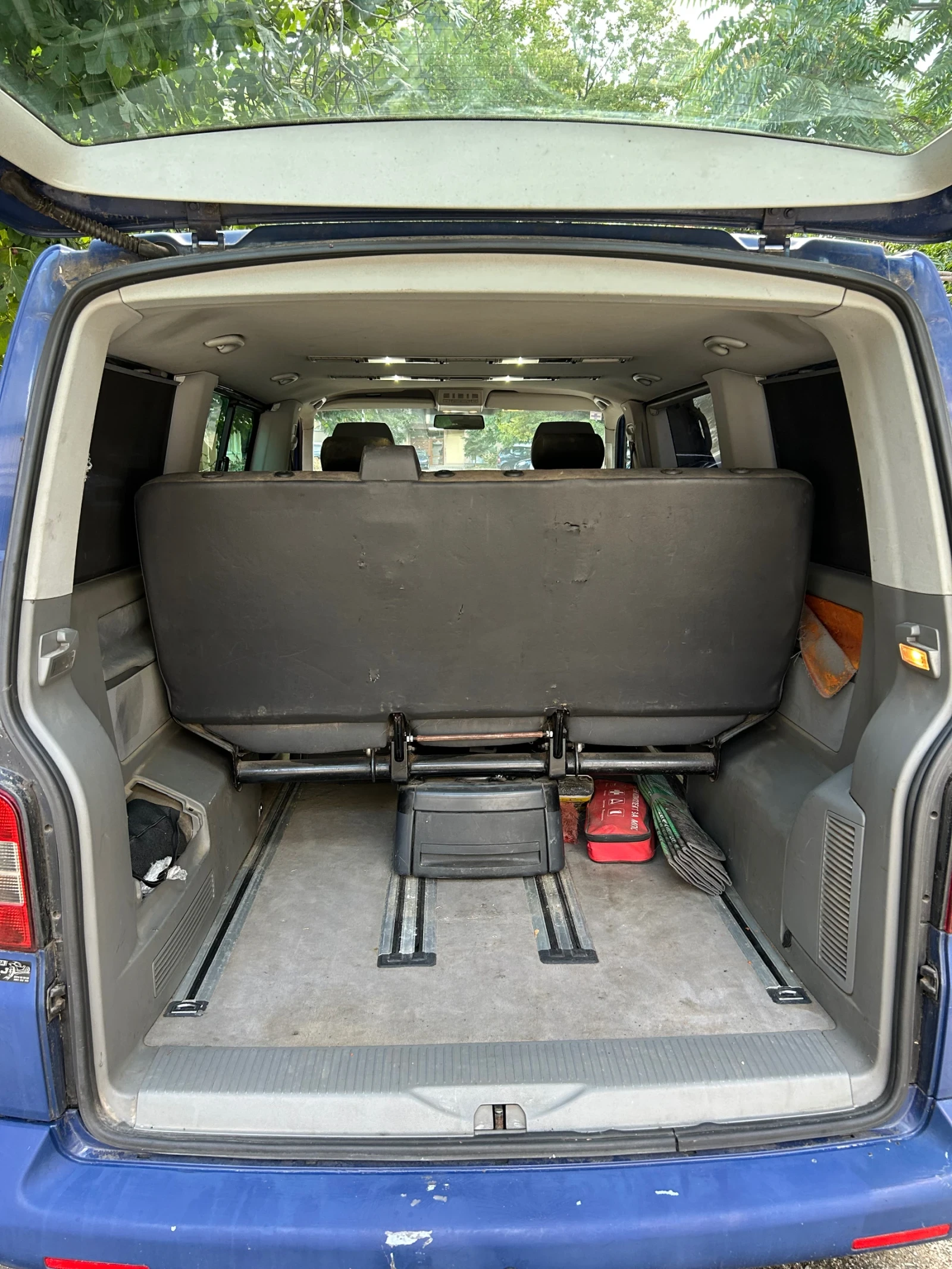 VW Multivan, снимка 5 - Бусове и автобуси - 55399082