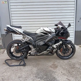 ������ Honda Cbr