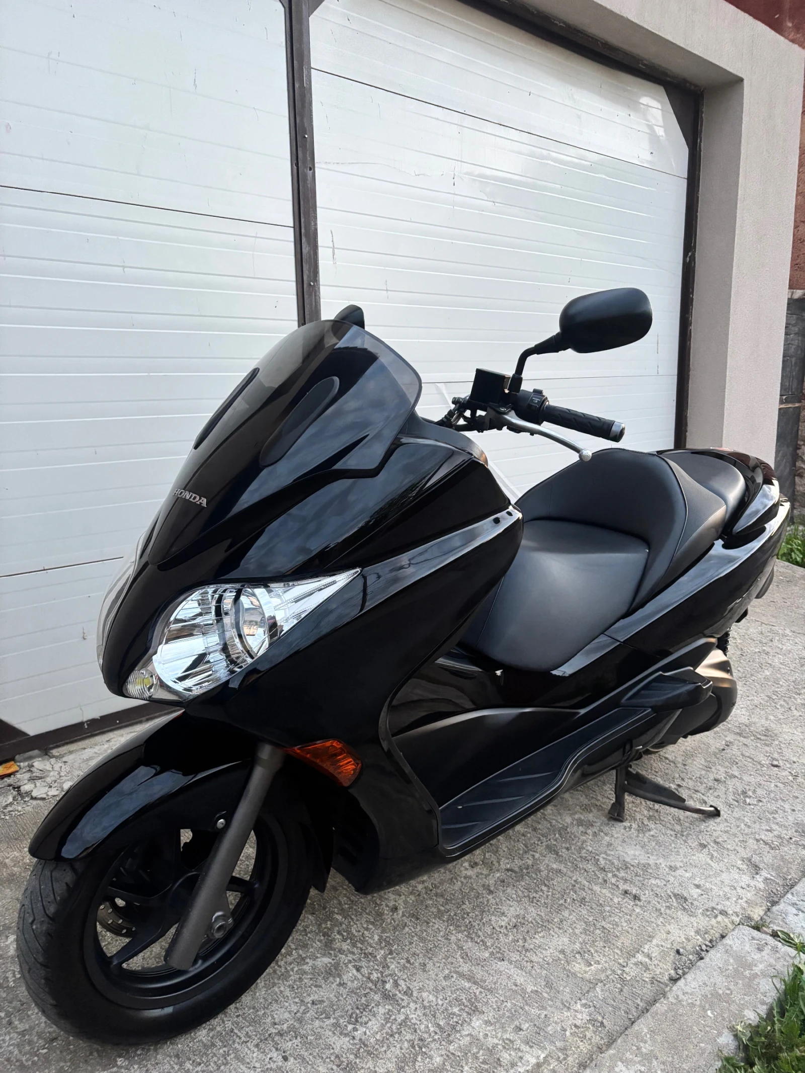 Honda Forza 250i face keyless, снимка 4 - Мотоциклети и мототехника - 54314543