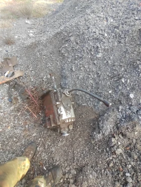 Специализирани машини Машини за дърводобив Utb657 - изображение 1