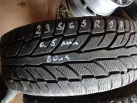 Гуми Зимни 235/65R17, снимка 1