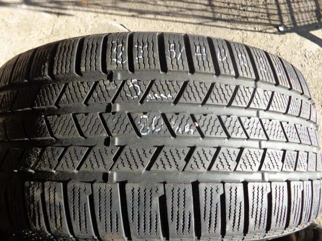 Гуми Зимни 275/40R20, снимка 4 - Гуми и джанти - 16231345