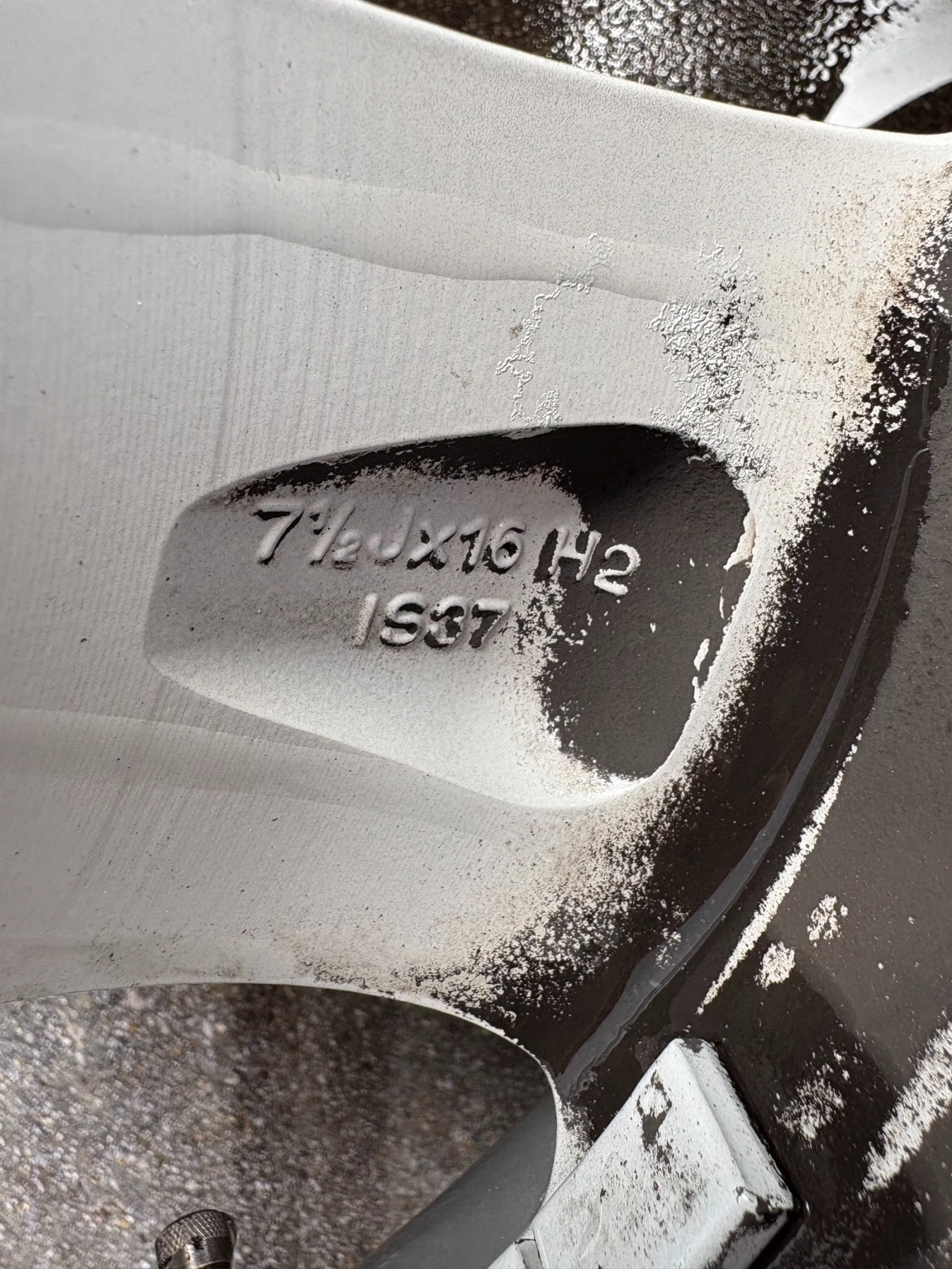 ������ �� BMW | Mobile.bg � ����������� 6