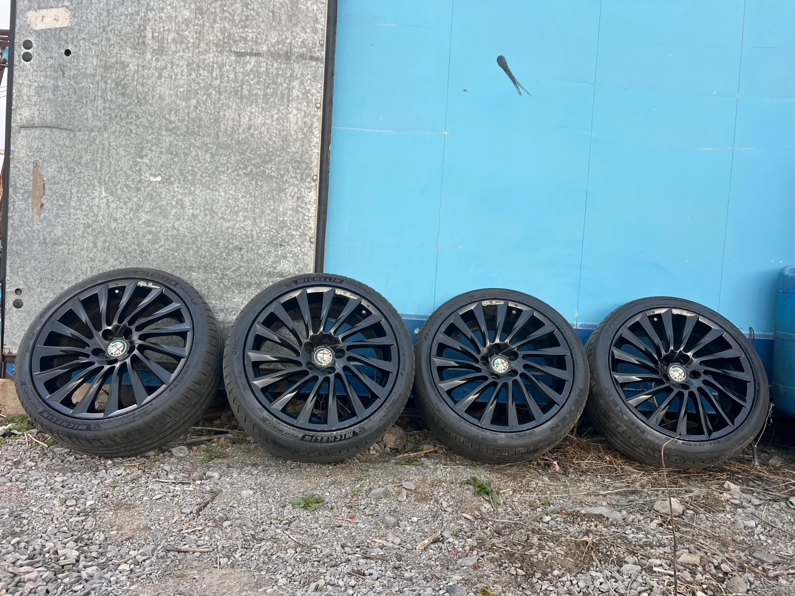 Гуми с джанти Michelin 225/40R18, снимка 2 - Гуми и джанти - 54007199