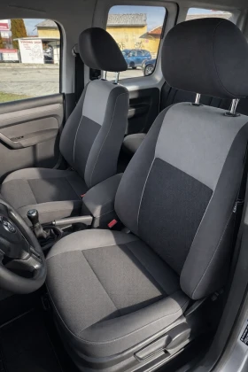 VW Caddy  1.6 TDI   2011   Перфектно състояние   Ре, снимка 8