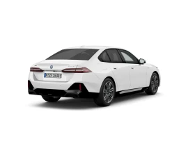 BMW 550 xDrive - 76182 € / 148999.04 лв. - 46020492 3