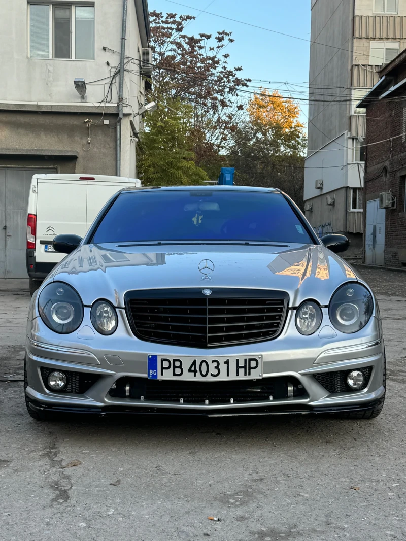 Mercedes-Benz E 320, снимка 4 - Автомобили и джипове - 48033754