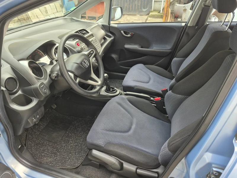 Honda Jazz, снимка 4 - Автомобили и джипове - 48435404