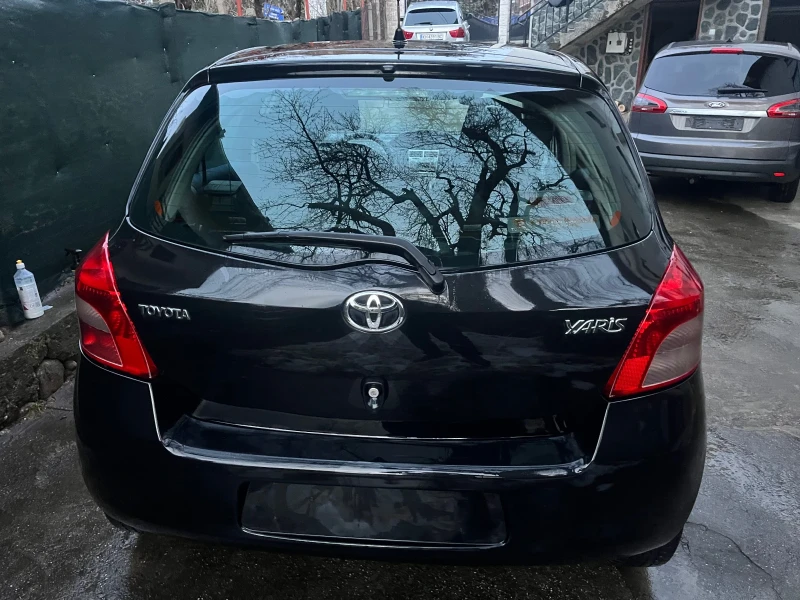 Toyota Yaris 1.3VVT-I. 166хил. км, снимка 4 - Автомобили и джипове - 49548433