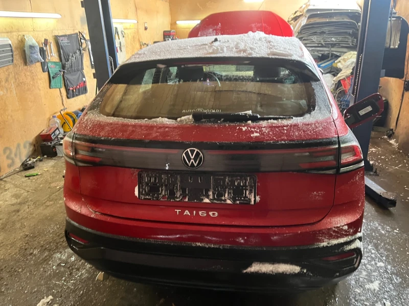 VW Taigo 1.0 бензин DRAN 7 степенна DSG, снимка 3 - Автомобили и джипове - 49183584