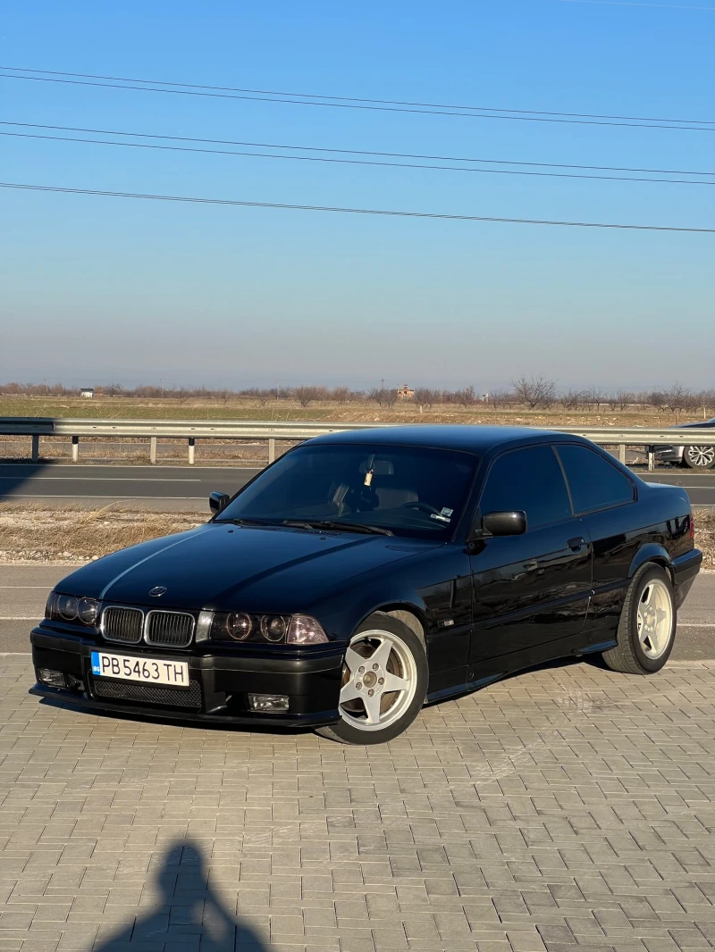 BMW 318 Is Купе, снимка 7 - Автомобили и джипове - 49436993