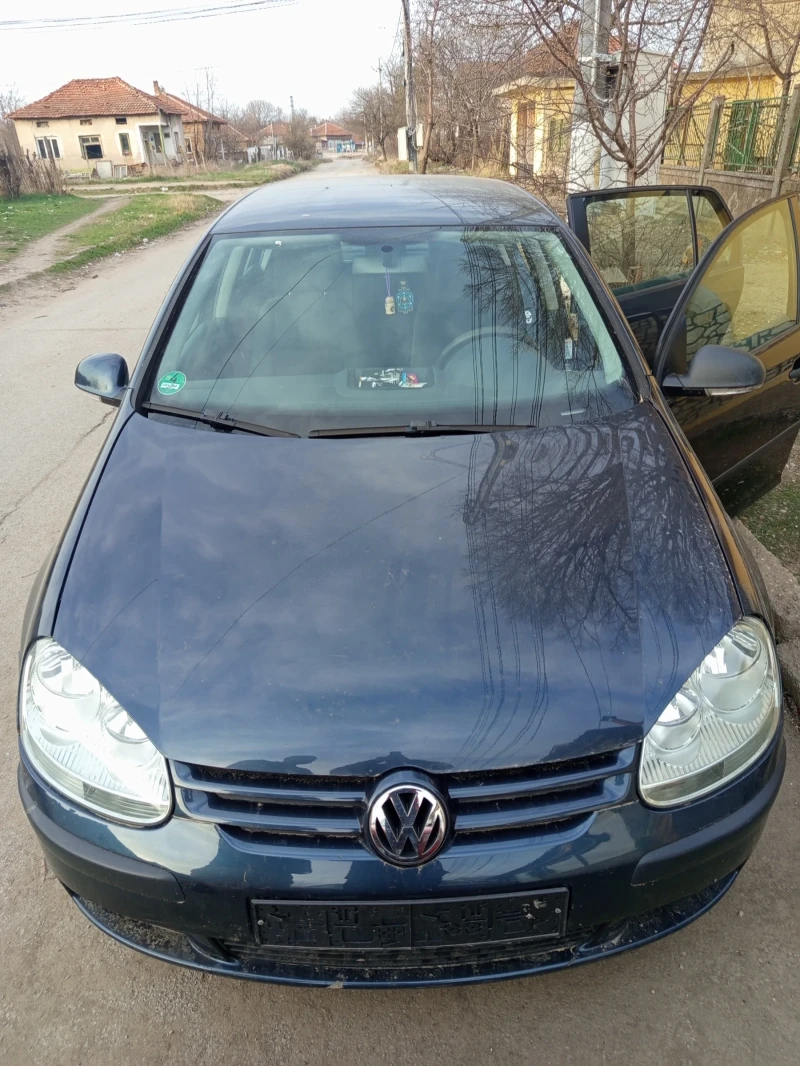 VW Golf, снимка 5 - Автомобили и джипове - 49507660