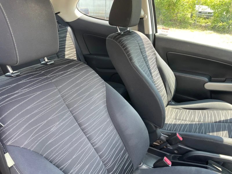 Mazda 2 1.4HDI-ITALIA, снимка 6 - Автомобили и джипове - 50732492