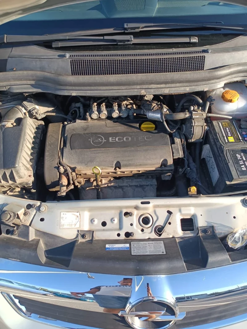 Opel Zafira 1.8 LPG, снимка 12 - Автомобили и джипове - 51856827