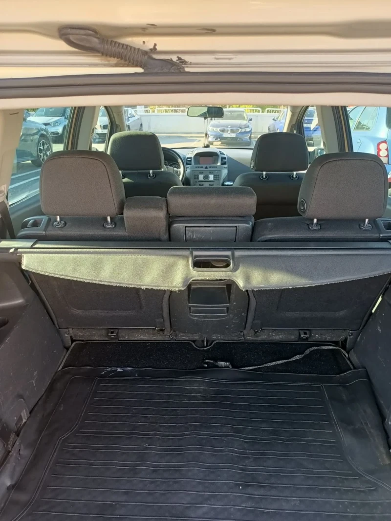 Opel Zafira 1.8 LPG, снимка 11 - Автомобили и джипове - 51856827