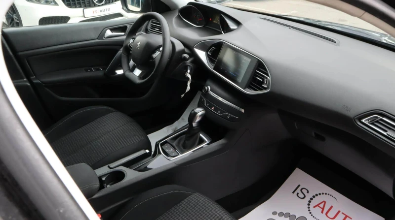 Peugeot 308 1.6HDI/SW Active/Автомат/Навигация/FullLed, снимка 13 - Автомобили и джипове - 51897250
