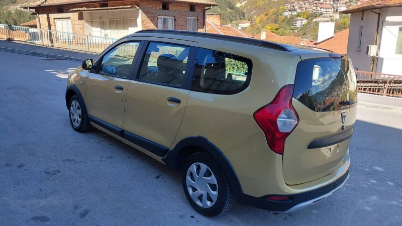Dacia Lodgy 1, 5 dci , снимка 4 - Автомобили и джипове - 52156588