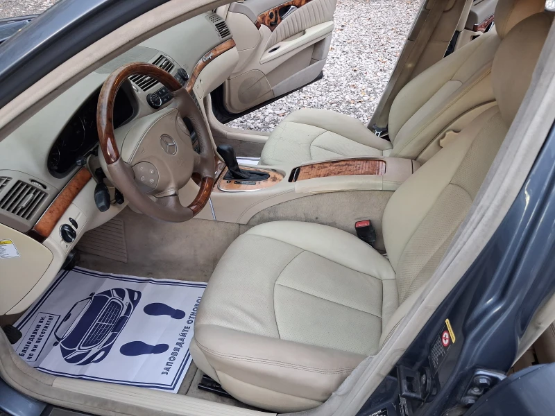 Mercedes-Benz E 320 3.2i* ГАЗ* АВТОМАТ* СЕДАН, снимка 11 - Автомобили и джипове - 52459781