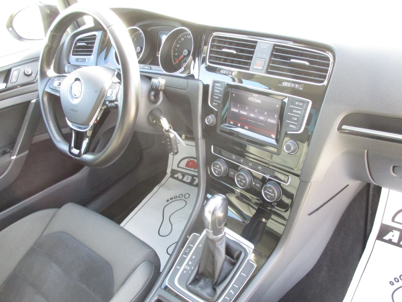 VW Golf 2.0TDI/150кс./АВТОМАТИК/КАТО НОВА, снимка 14 - Автомобили и джипове - 53536475