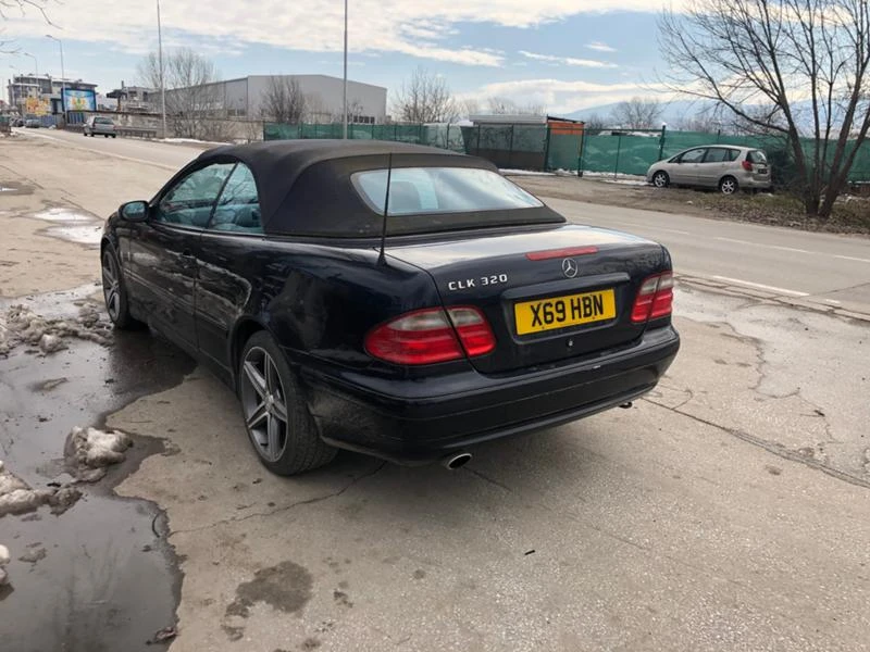 Mercedes-Benz CLK 3.2i / 2.0i, снимка 11 - Автомобили и джипове - 27262205